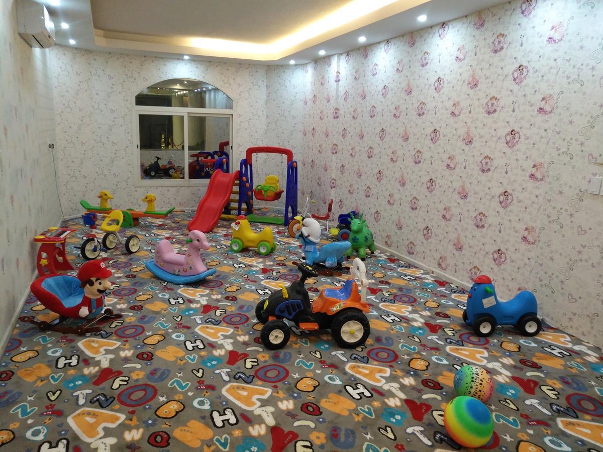 Crown Glory Suites Appart hôtel
